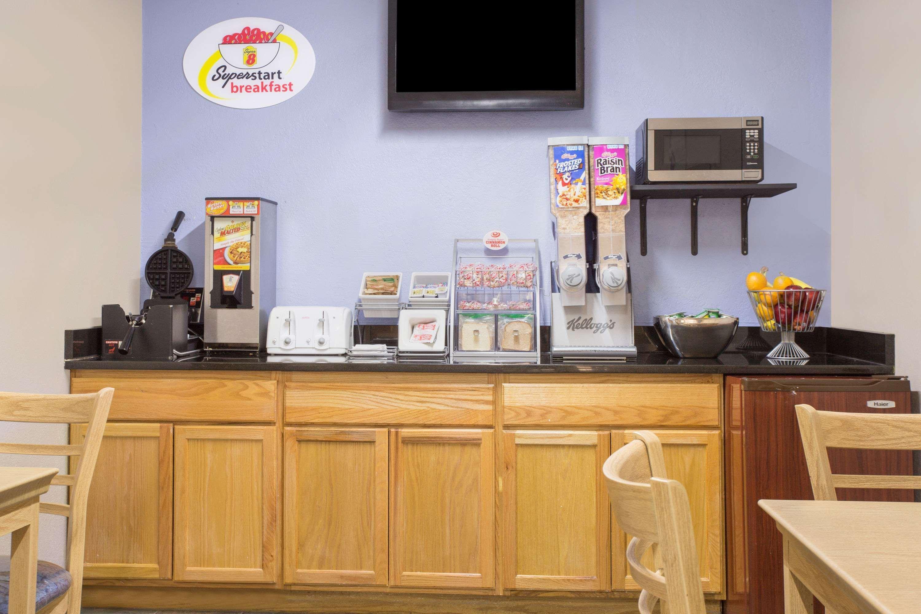 ซูเปอร์ 8 บาย วินด์แฮม วอร์เนอร์โรบินส์ Motel วอร์เนอร์ โรบินส์ ภายนอก รูปภาพ