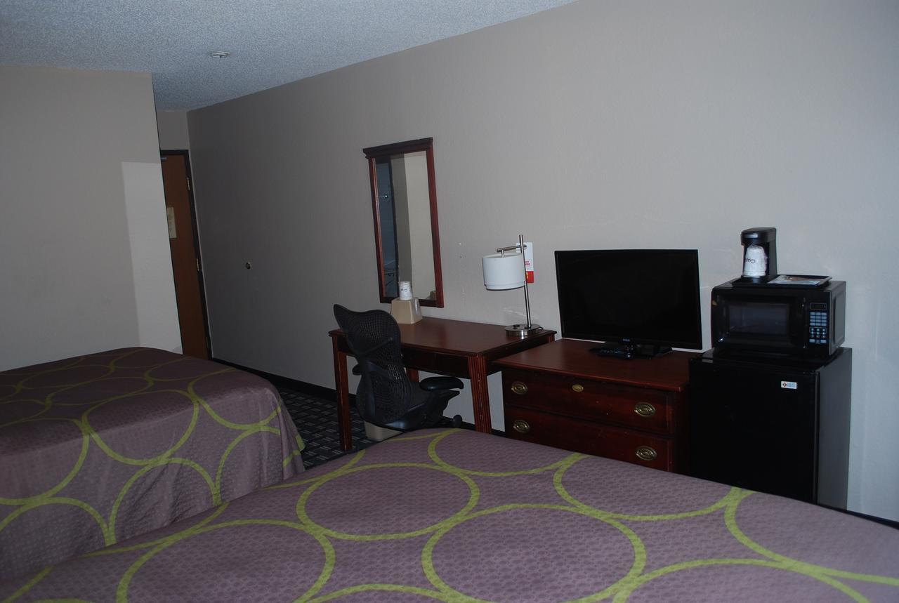 ซูเปอร์ 8 บาย วินด์แฮม วอร์เนอร์โรบินส์ Motel วอร์เนอร์ โรบินส์ ภายนอก รูปภาพ